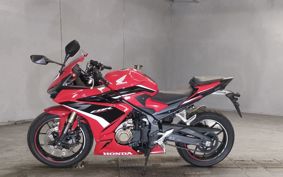 HONDA CBR400R NC56