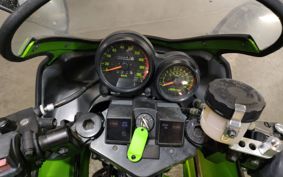 KAWASAKI GPZ400F ZX400A