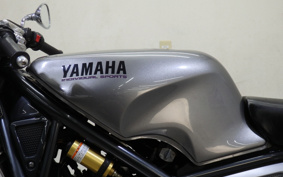 YAMAHA R1-Z 3XC