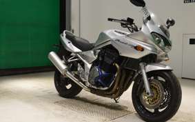 SUZUKI BANDIT 1200 S 2003 GV77A