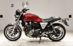 HONDA CB1100 2010 SC65