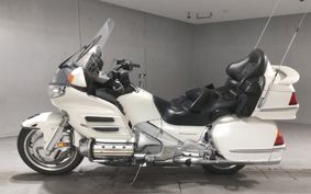 HONDA GL 1800 GOLD WING 2002 SC47