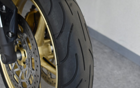 TRIUMPH STREET TRIPLE R 2010 TMD416