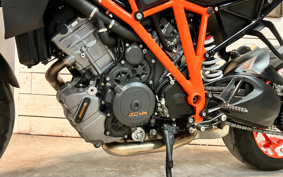 KTM 1290 SUPER DUKE R 2020 V3940