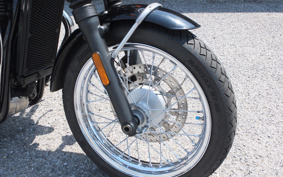 TRIUMPH BONNEVILLE T100 2016 DAD70G
