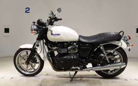 TRIUMPH BONNEVILLE 2010