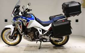HONDA CRF1100L AFRICA TWIN 2021 SD10
