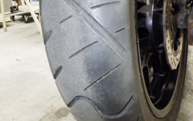 SUZUKI Vｽﾄﾛｰﾑ250 2004