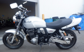 SUZUKI INAZUMA 1200 2000 GV76A