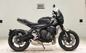 TRIUMPH TRIDENT 600 2023