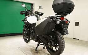 SUZUKI Vｽﾄﾛｰﾑ1000A 2016 VU51A