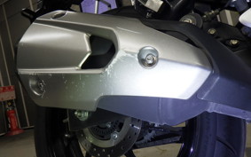 YAMAHA FZ25