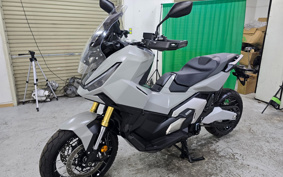 HONDA X-ADV 750 2025 RH21