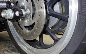 HARLEY XL883LI 2010