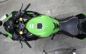 KAWASAKI ZX-25R 2001 ZX250E
