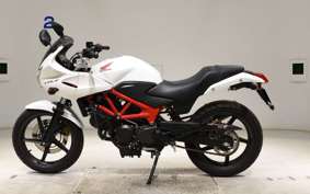 HONDA VTRF250 2009 MC33