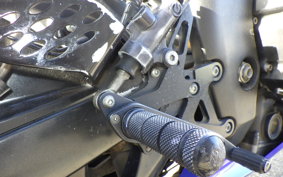 YAMAHA YZF-R1 2004