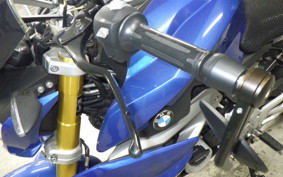 BMW G310R