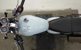 TRIUMPH BONNEVILLE T100 2023