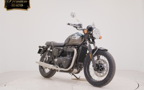 TRIUMPH BONNEVILLE T100 2025