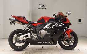 HONDA CBR1000RR 2005 SC57
