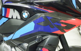 BMW M1000XR 2024