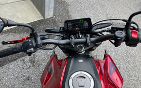 HONDA CB250R MC52