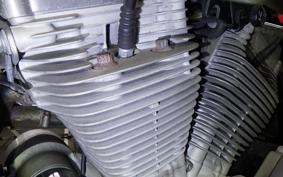 HARLEY XLH883 HUGGER 2000