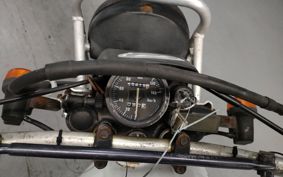 SUZUKI DJEBEL200 SH42A