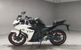 YAMAHA YZF-R25 RG10J