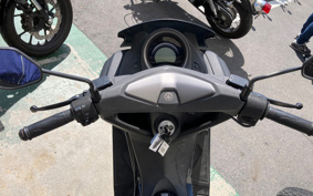 YAMAHA N-MAX155 ABS SG50J