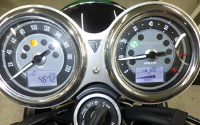 TRIUMPH BONNEVILLE T100 2022