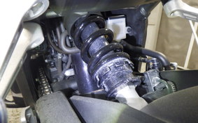 HONDA CB650R 2024 RH17