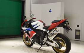 HONDA CBR1000RR 2018 SC57