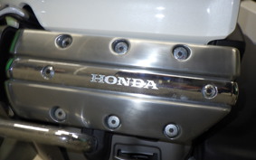 HONDA GL 1800 GOLD WING 2014 SC68