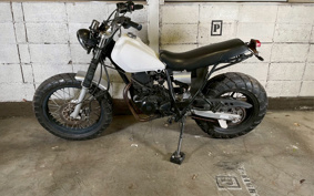 YAMAHA TW200 2JL