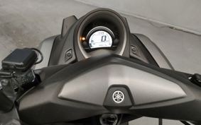 YAMAHA N-MAX 155 SG50J