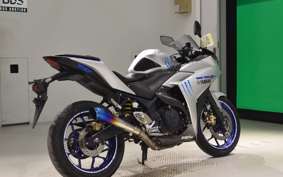 YAMAHA YZF-R25