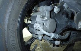 YAMAHA N-MAX 2005 SED6J