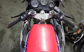 YAMAHA FZR250 2KR