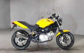 HONDA VTR 250 MC33