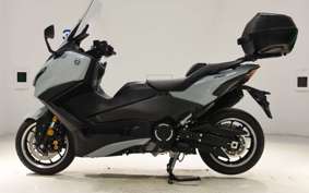 YAMAHA T-MAX 560 T 2025 SJ21J