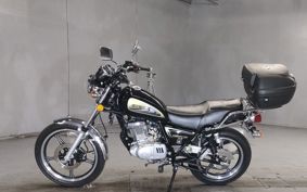 SUZUKI GN125-3F PCJ59
