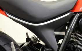 DUCATI SCRAMBLER SIXTY2 2018 KA00