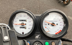 HONDA VTR 250 MC33