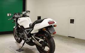 YAMAHA R1-Z 2006 3XC