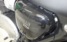 TRIUMPH BONNEVILLE T120 2023