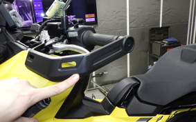 HONDA X-ADV 750 2025 RH21