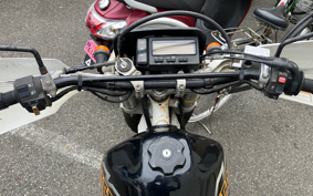 SUZUKI DJEBEL250XC SJ45A