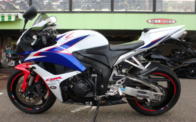 HONDA CBR600RR ABS 2011 PC40